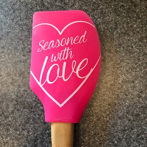 Pampered Chef rubber scraper - Picture 2 of 4